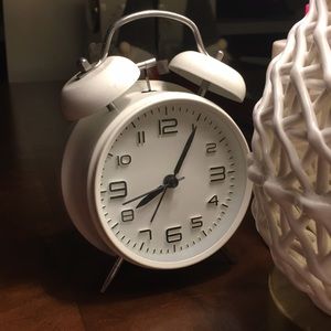 Working room decor clock with working alarm